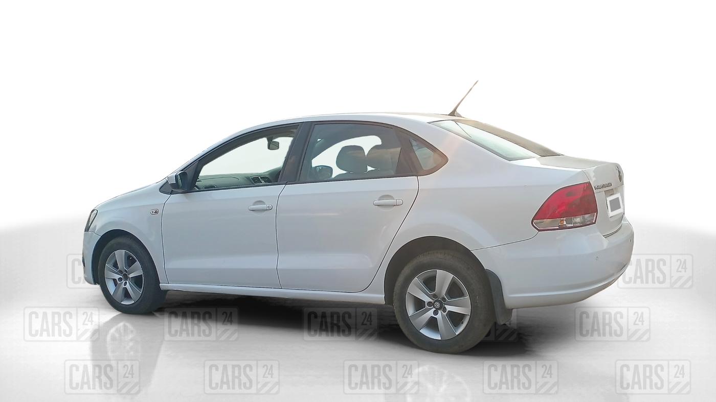 2012 Volkswagen Vento TRENDLINE DIESEL 1.6, Diesel, Manual, 47,000 km, Left Back Diagonal