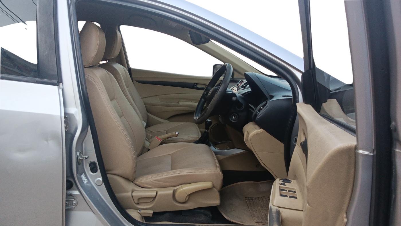 2013 Honda City 1.5L I-VTEC S MT, Petrol, Manual, 67,473 km, Right Side Front Door Cabin