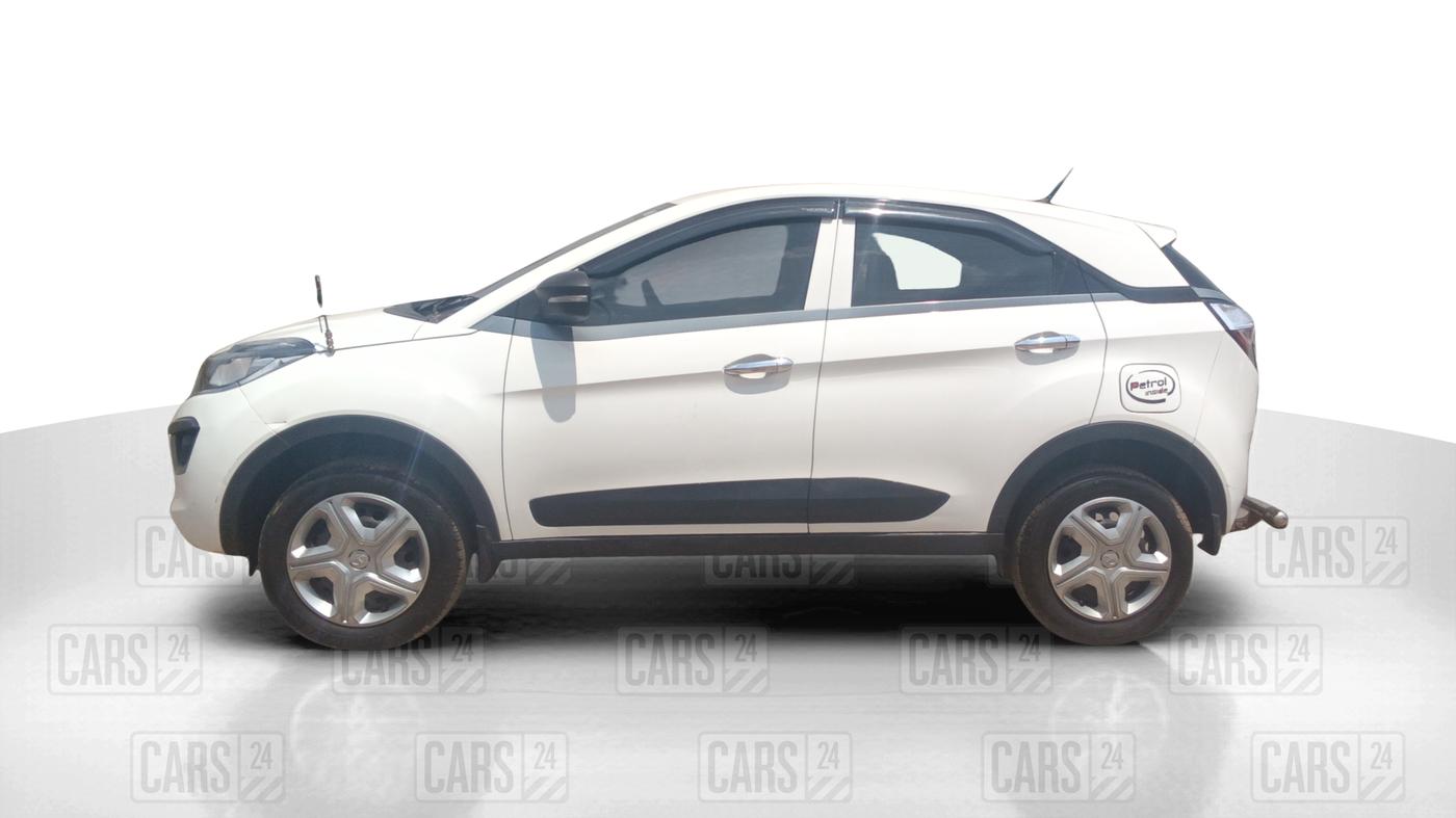 2018 Tata NEXON XM PETROL, Petrol, Manual, 35,839 km, Left Side