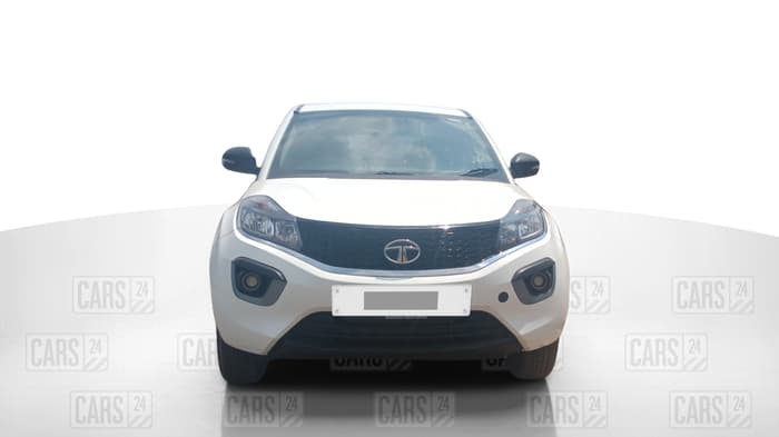 2018 Tata NEXON XM PETROL, Petrol, Manual, 35,839 km, Front