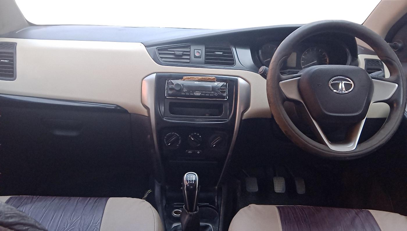 2016 Tata Zest XE 75PS DIESEL, Diesel, Manual, 68,359 km, Dashboard