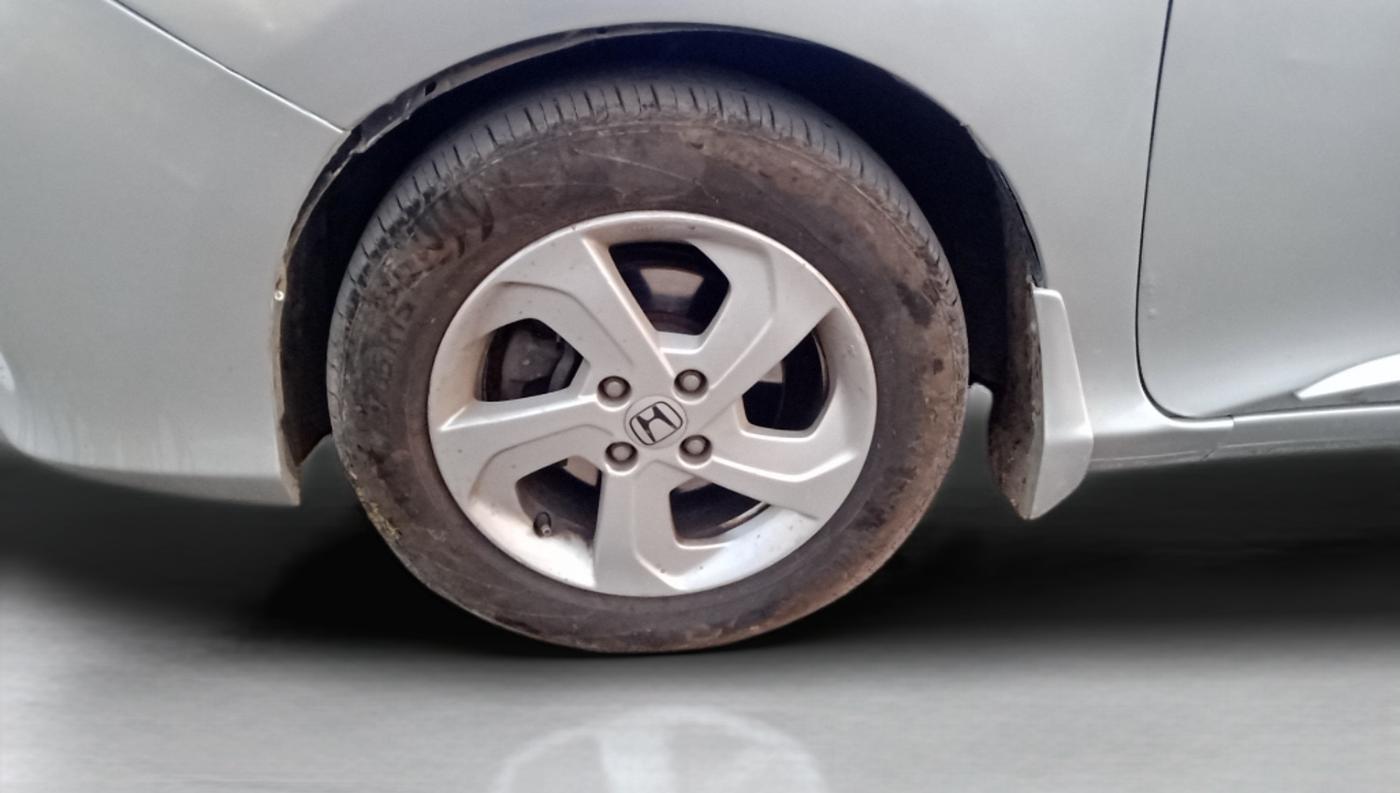 2014 Honda City 1.5L I-DTEC V, Diesel, Manual, 78,591 km, Left Front Wheel
