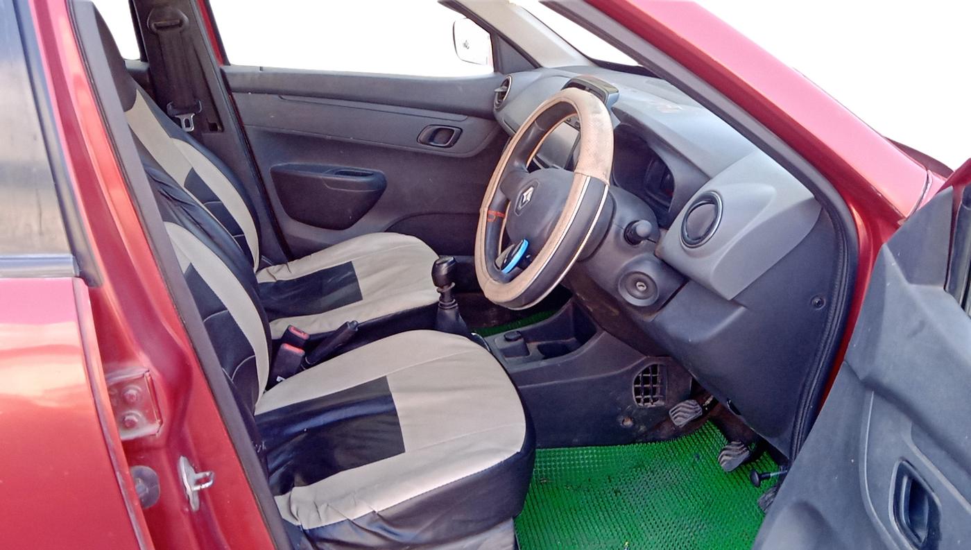 2015 Renault Kwid RXL 1.0 EDITION, Petrol, Manual, 51,335 km, Right Side Front Door Cabin