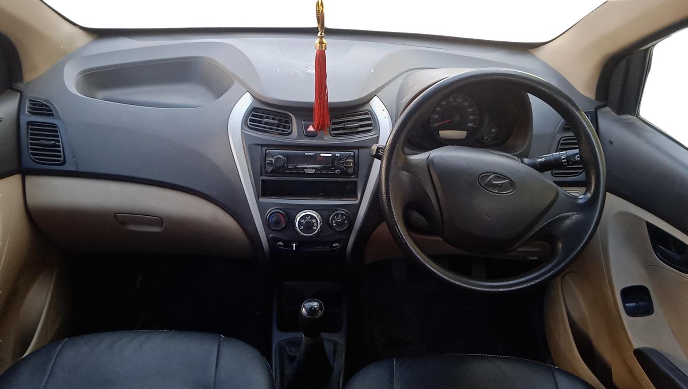 2016 Hyundai Eon ERA +, Petrol, Manual, 62,207 km, Dashboard