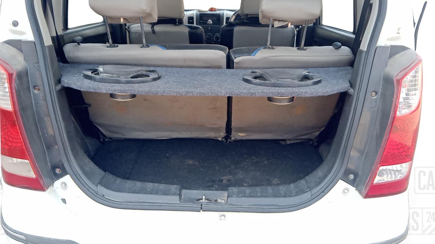 2014 Maruti Wagon R 1.0 LXI, Petrol, Manual, 83,072 km, Boot Inside