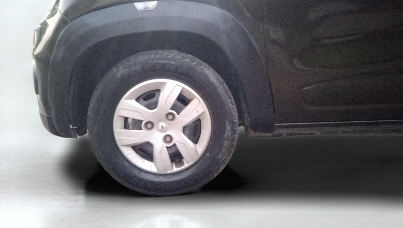 2017 Renault Kwid RXT 1.0 (O), Petrol, Manual, 78,962 km, Left Front Wheel