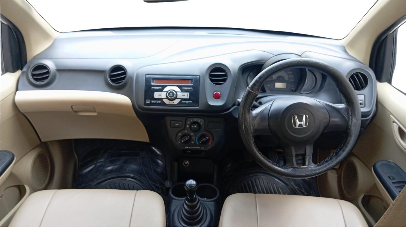 2015 Honda Amaze 1.2L I-VTEC S, Petrol, Manual, 76,217 km, Dashboard