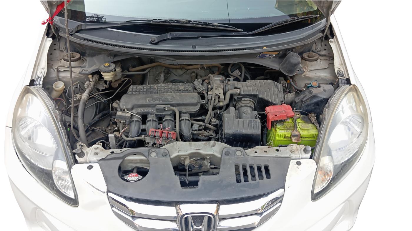 2015 Honda Amaze 1.2L I-VTEC S, Petrol, Manual, 76,217 km, Open Bonnet