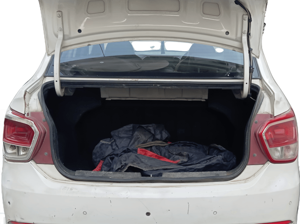 2014 Hyundai Xcent S 1.2, Petrol, Manual, 68,172 km, Boot Inside