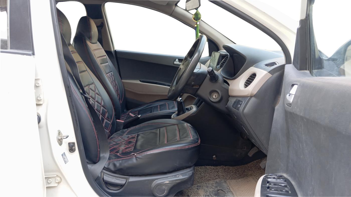 2014 Hyundai Xcent S 1.2, Petrol, Manual, 68,172 km, Right Side Front Door Cabin