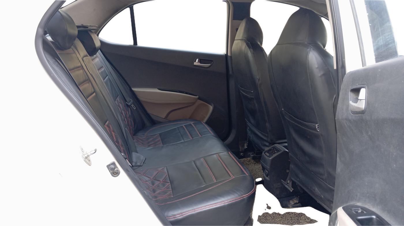 2014 Hyundai Xcent S 1.2, Petrol, Manual, 68,172 km, Right Side Rear Door Cabin