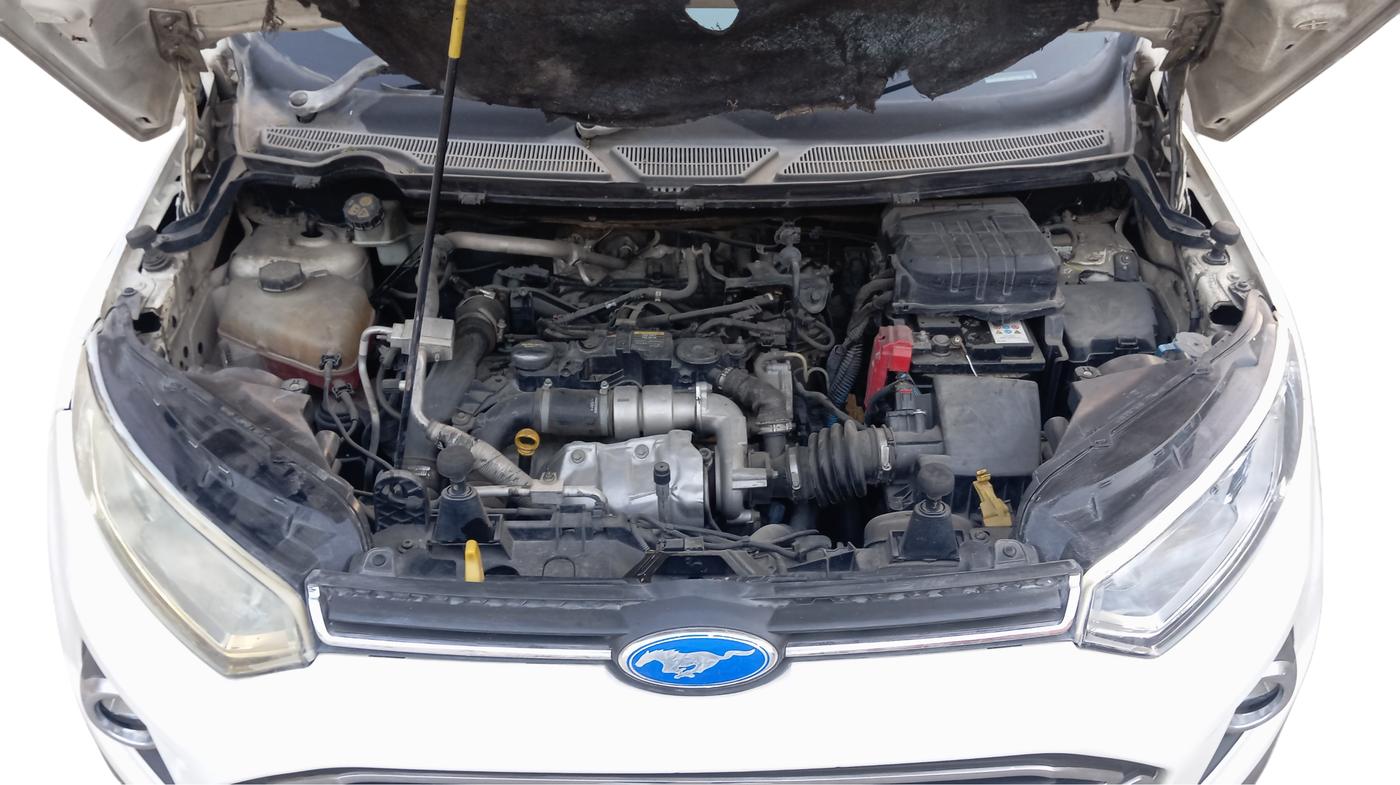 2014 Ford Ecosport TITANIUM 1.5L DIESEL, Diesel, Manual, 1,28,116 km, Open Bonnet
