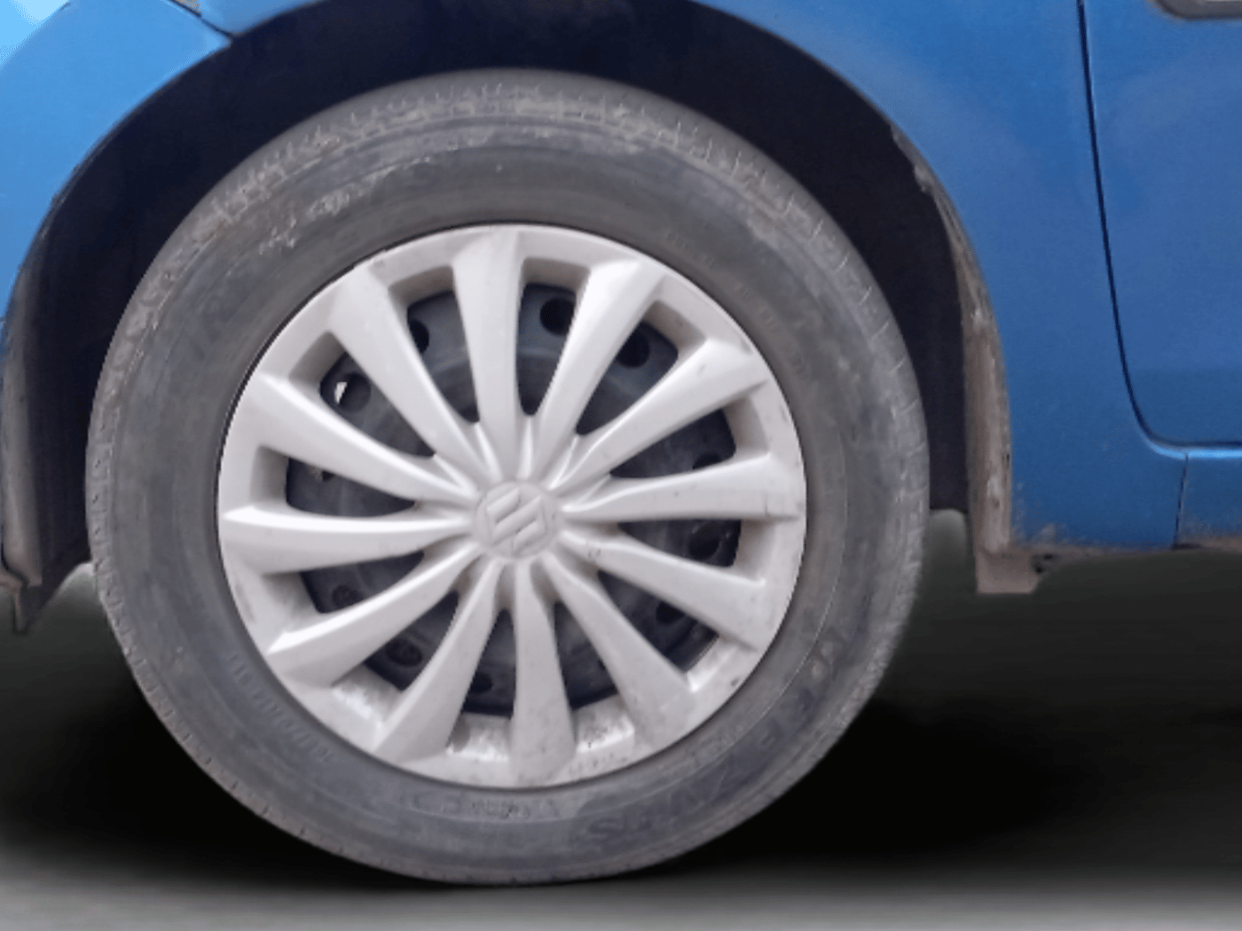 2014 Maruti Celerio VXI, Petrol, Manual, 58,121 km, Left Front Wheel
