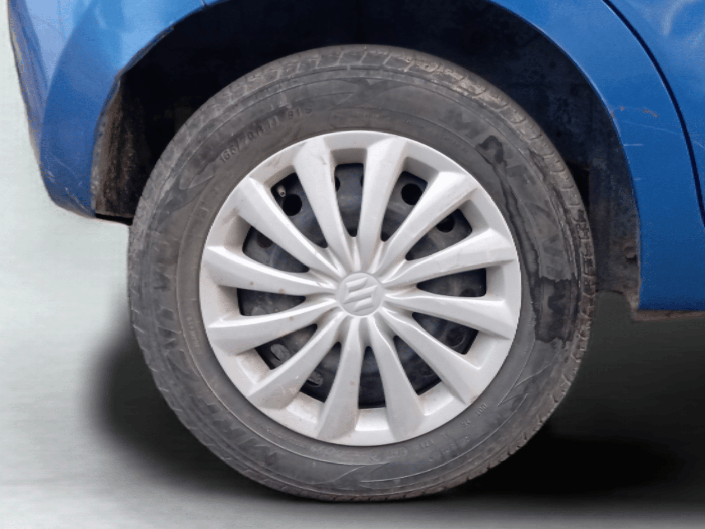 2014 Maruti Celerio VXI, Petrol, Manual, 58,121 km, Right Rear Wheel