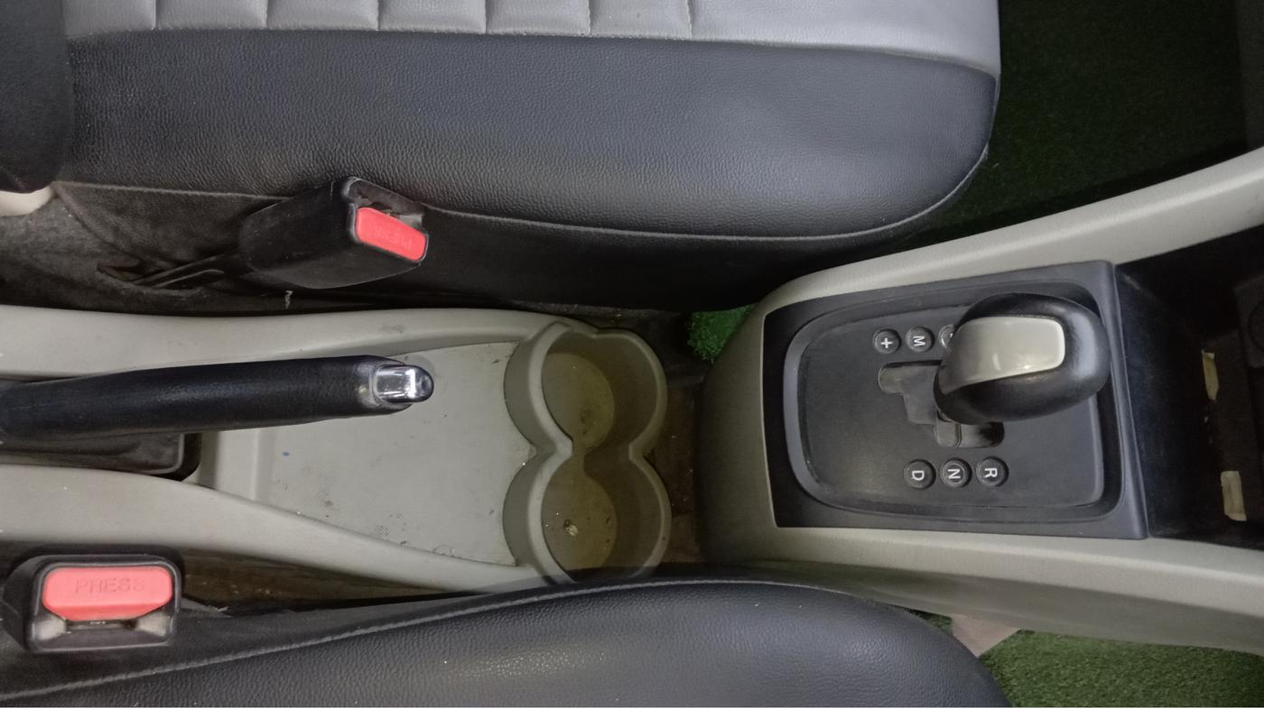 2014 Maruti Celerio VXI, Petrol, Manual, 58,121 km, Gear Lever