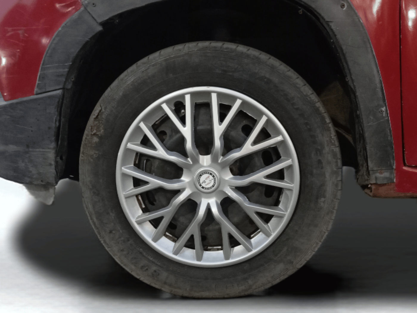 2016 Mahindra Kuv100 K6 D 6 STR, Diesel, Manual, 73,743 km, Left Front Wheel
