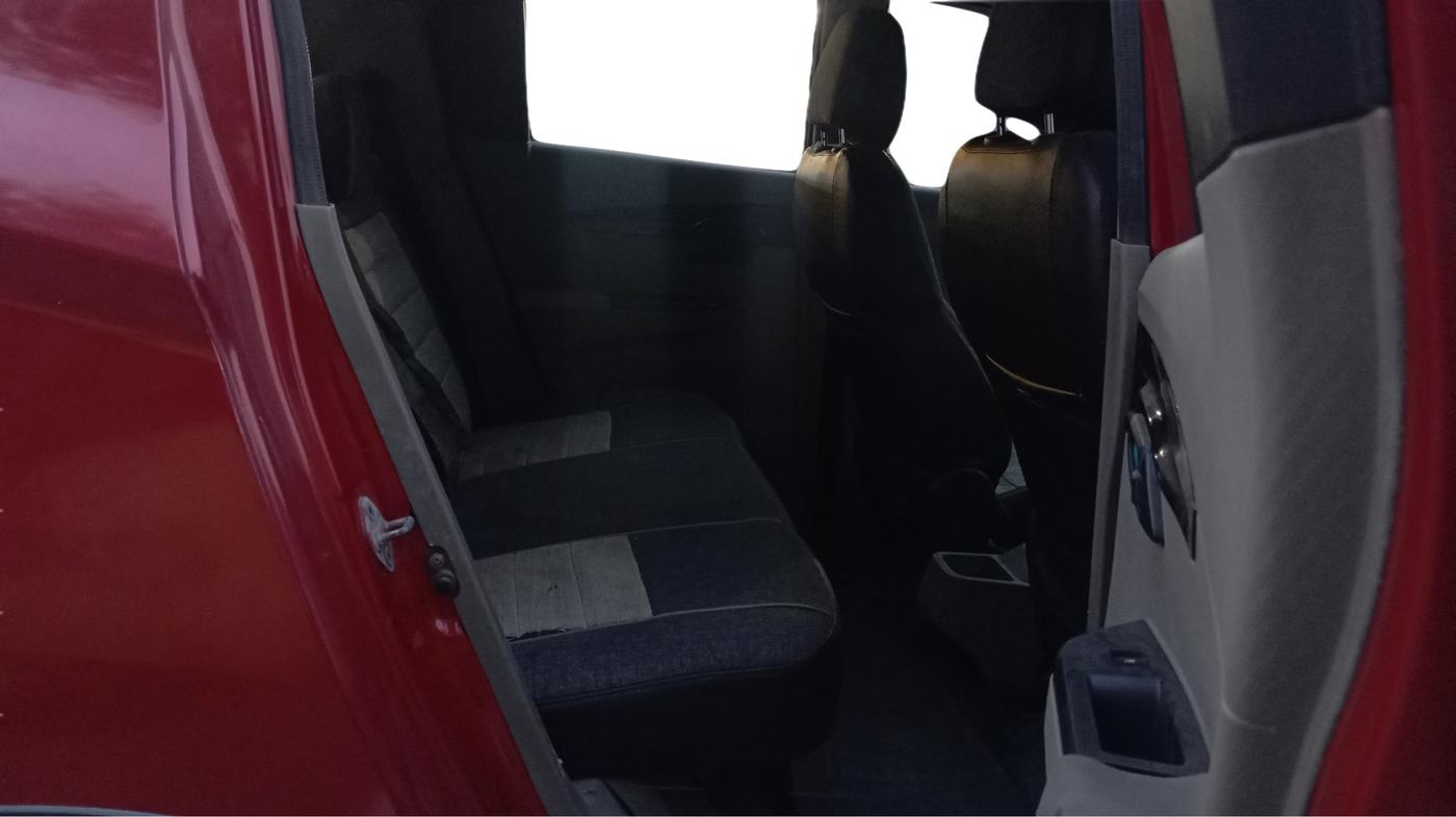 2016 Mahindra Kuv100 K6 D 6 STR, Diesel, Manual, 73,743 km, Right Side Rear Door Cabin