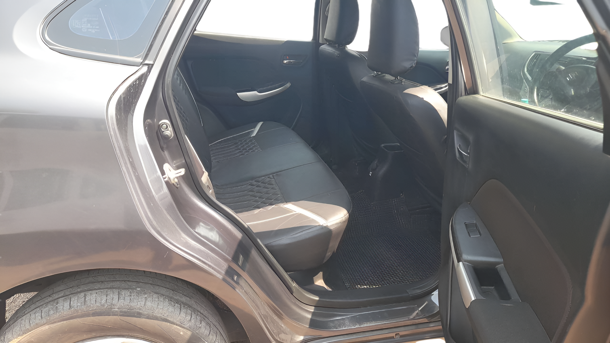2017 Maruti Baleno DELTA DIESEL 1.3, Diesel, Manual, 70,348 km, Right Side Rear Door Cabin