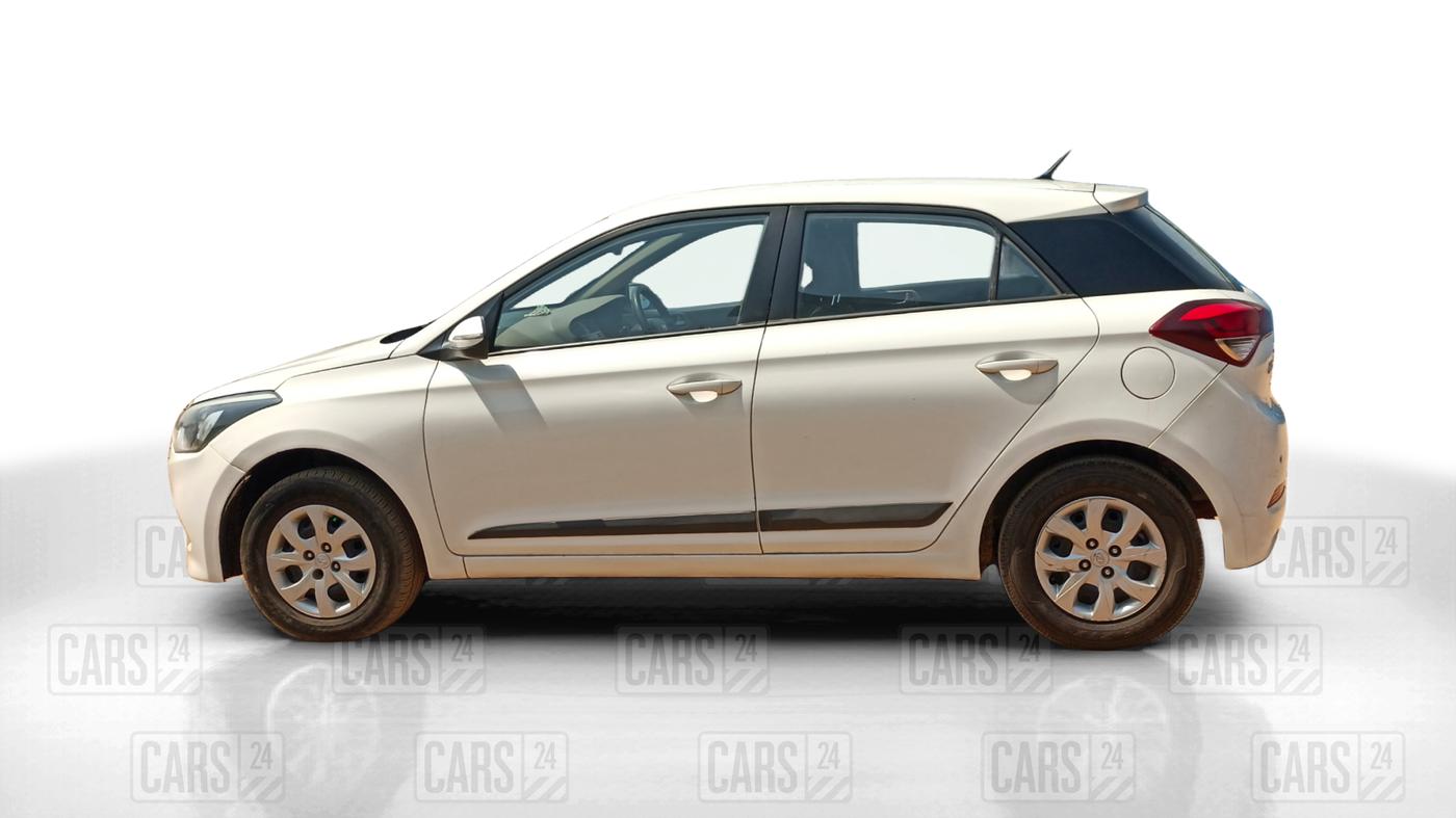 2016 Hyundai Elite i20 SPORTZ 1.2, Petrol, Manual, 68,806 km, Left Side