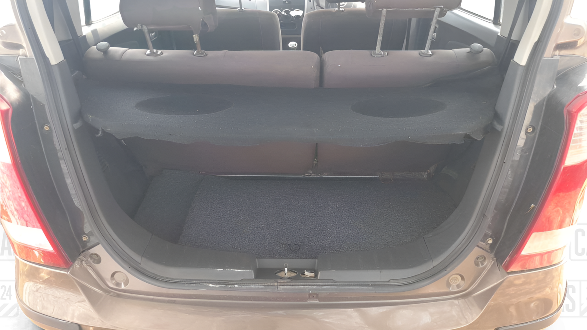 2016 Maruti Wagon R 1.0 VXI, Petrol, Manual, 85,068 km, Boot Inside