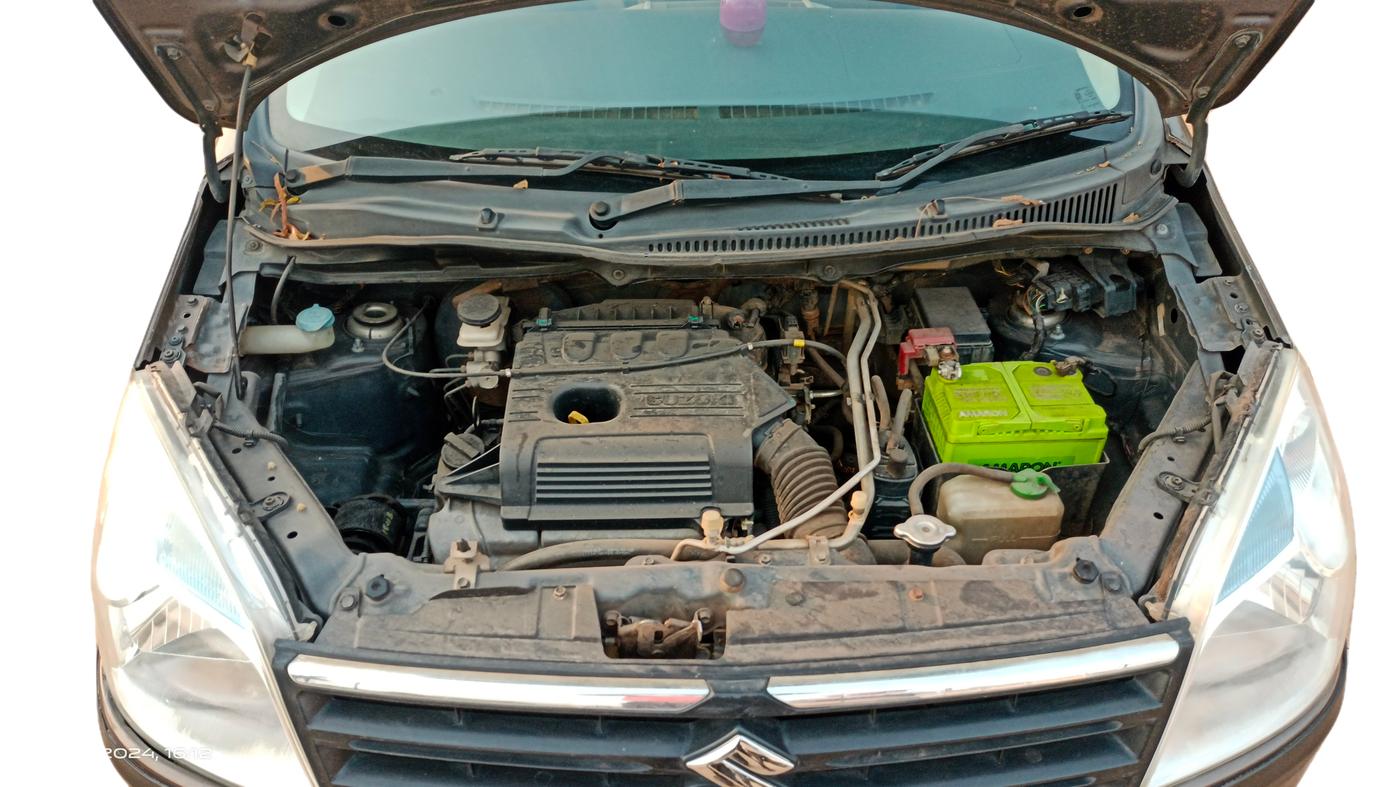 2012 Maruti Wagon R 1.0 VXI, Petrol, Manual, 82,229 km, Open Bonnet