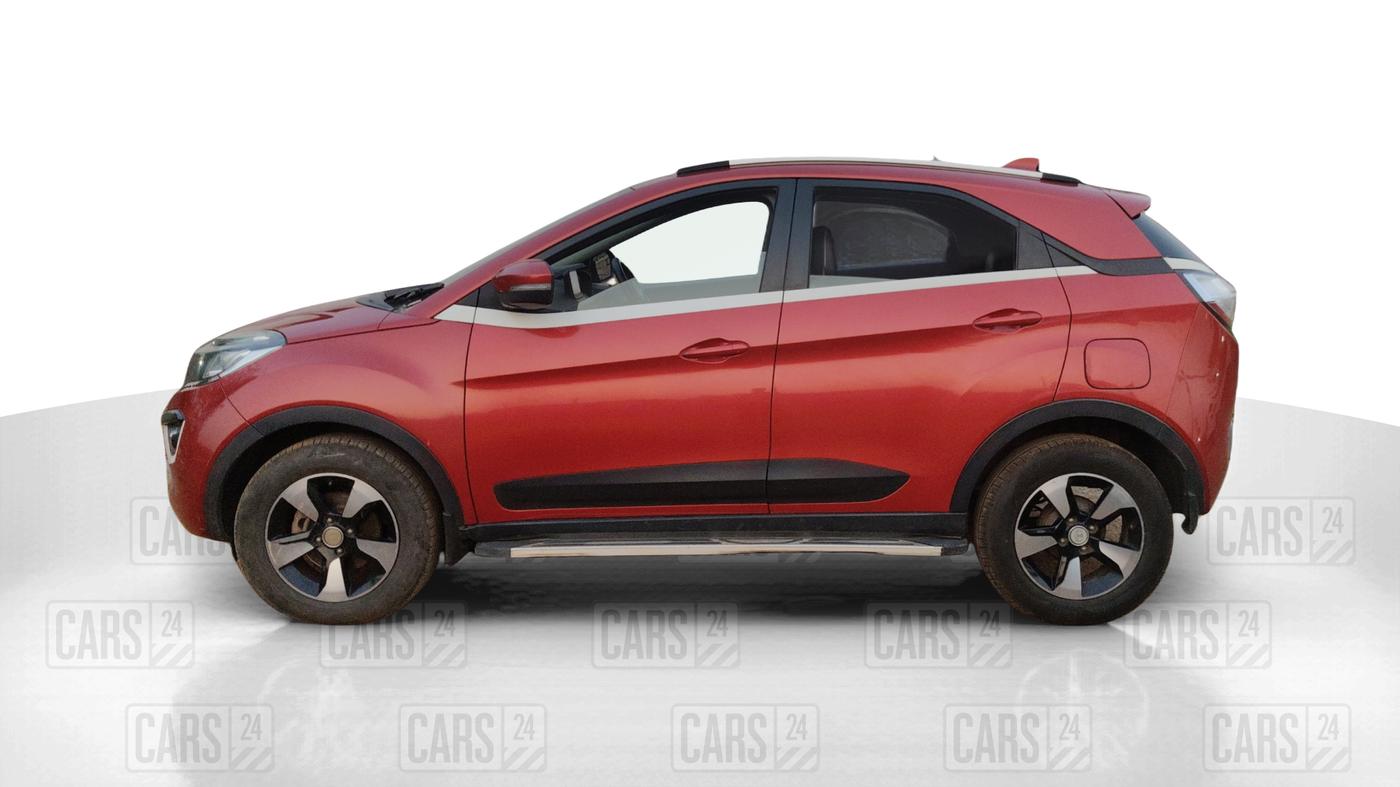 2018 Tata NEXON XZA PLUS DIESEL, Diesel, Automatic, 77,302 km, Left Side