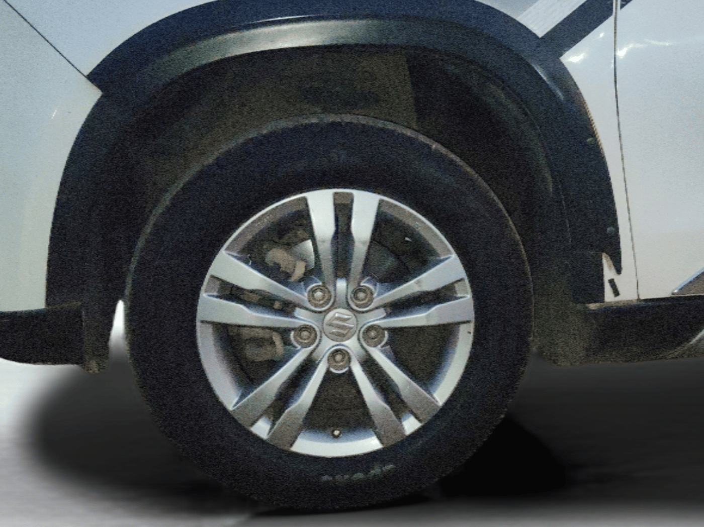 2018 Maruti Vitara Brezza ZDI, Diesel, Manual, 70,420 km, Left Front Wheel