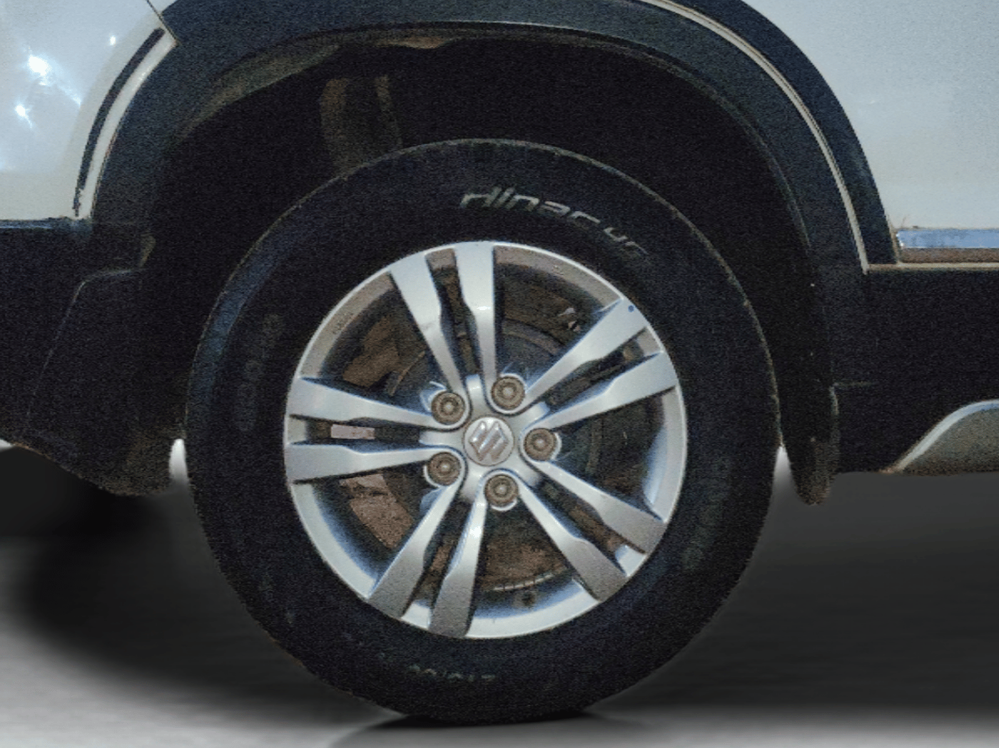 2018 Maruti Vitara Brezza ZDI, Diesel, Manual, 70,420 km, Right Rear Wheel
