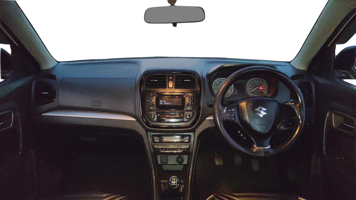 2018 Maruti Vitara Brezza ZDI, Diesel, Manual, 70,420 km, Dashboard