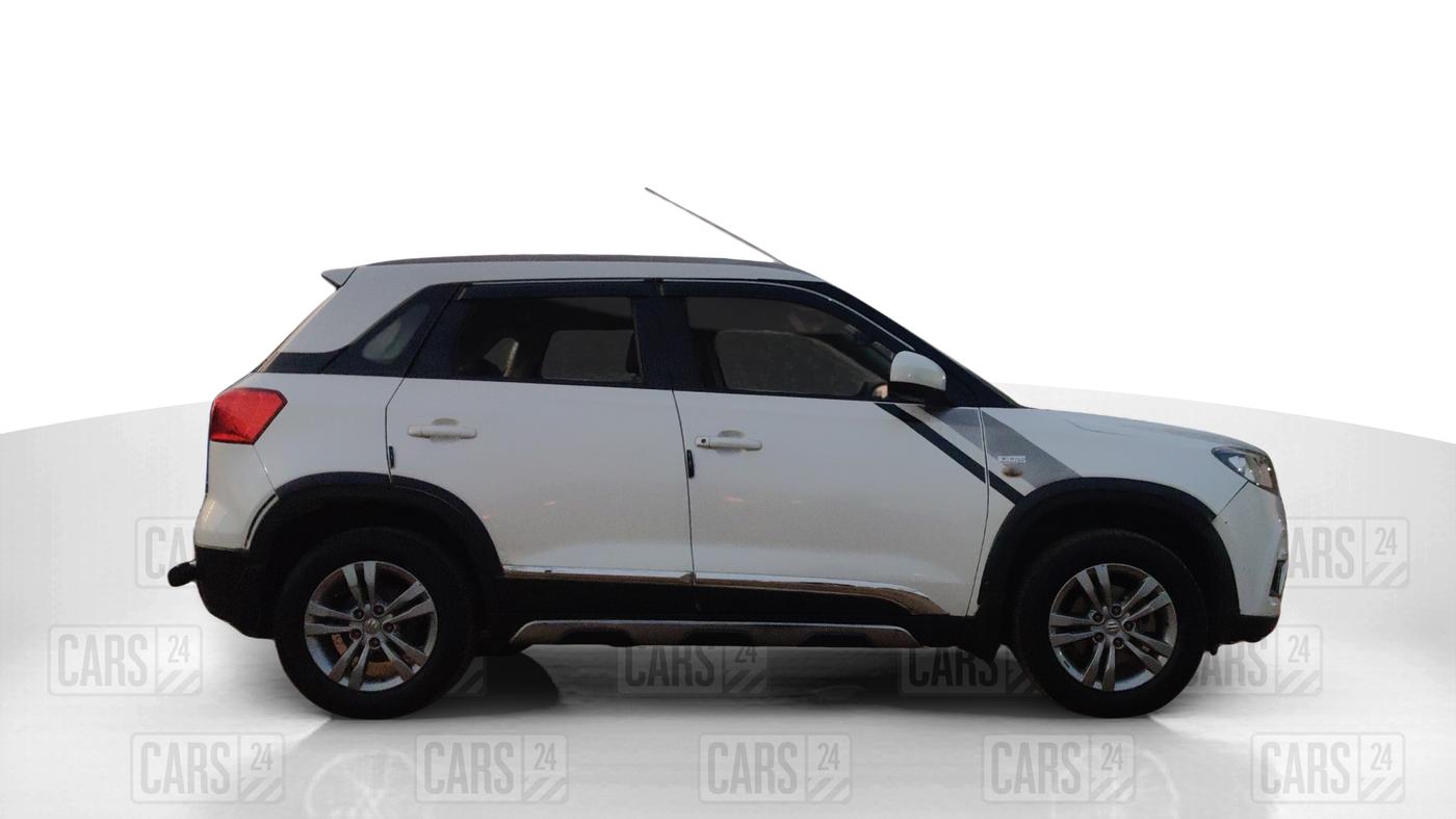 2018 Maruti Vitara Brezza ZDI, Diesel, Manual, 70,420 km, Right Side View