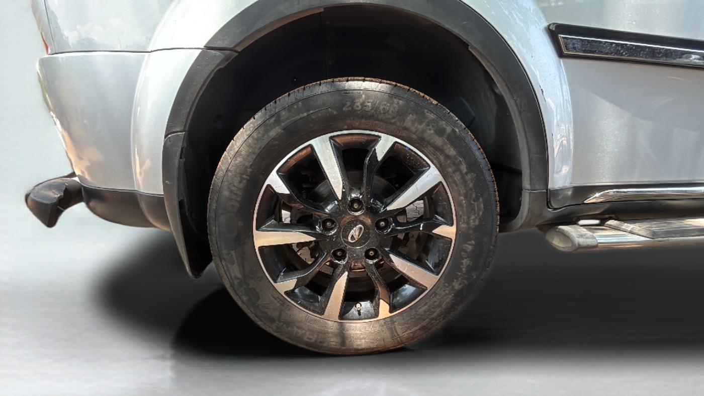 2018 Mahindra XUV500 W11 (O) AWD, Diesel, Manual, 78,437 km, Right Rear Wheel