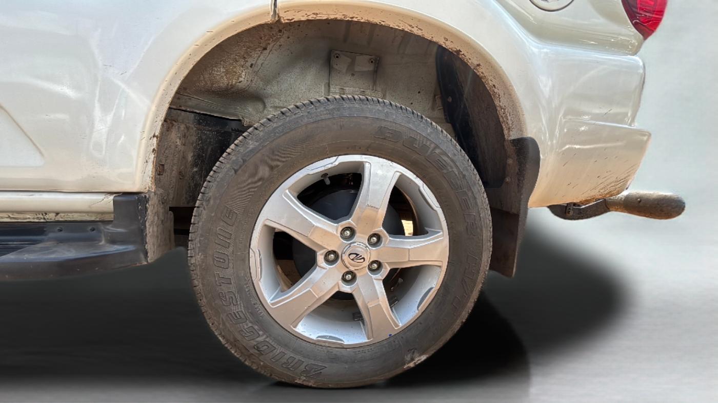 2021 Mahindra Scorpio S11 2WD, Diesel, Manual, 14,538 km, Left Rear Wheel