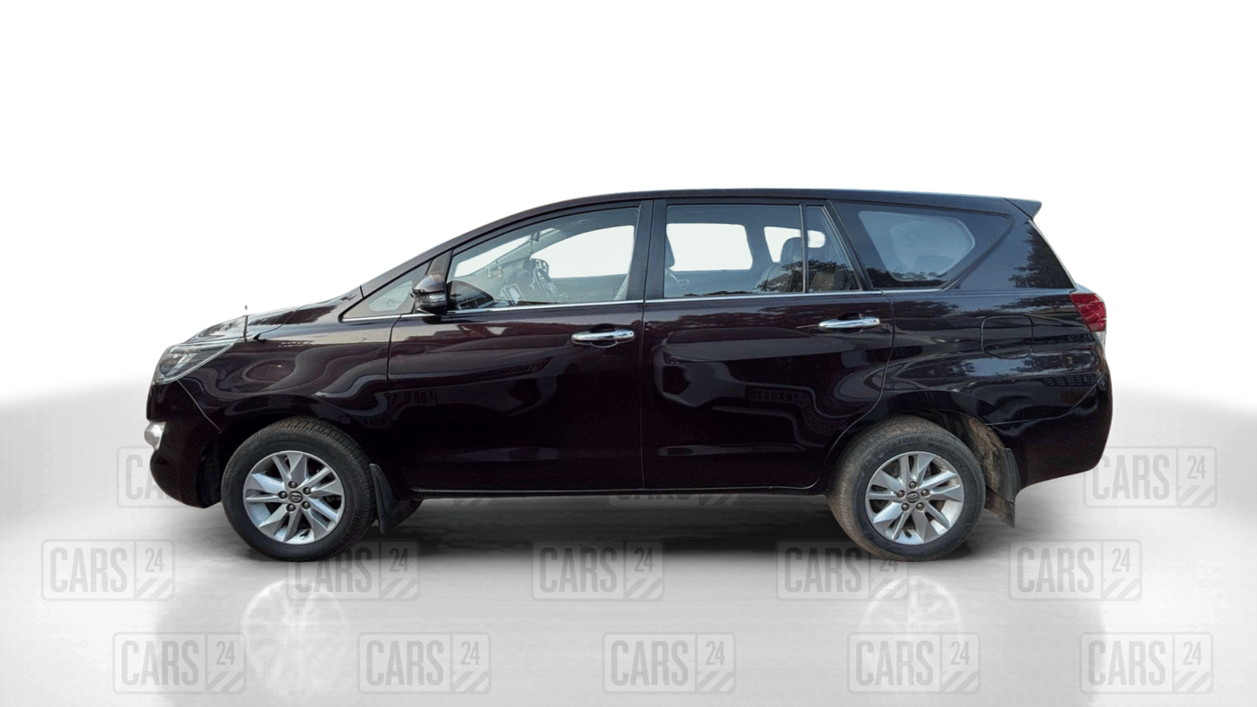 2018 Toyota Innova Crysta 2.4 VX 8 STR, Diesel, Manual, 81,360 km, Left Side