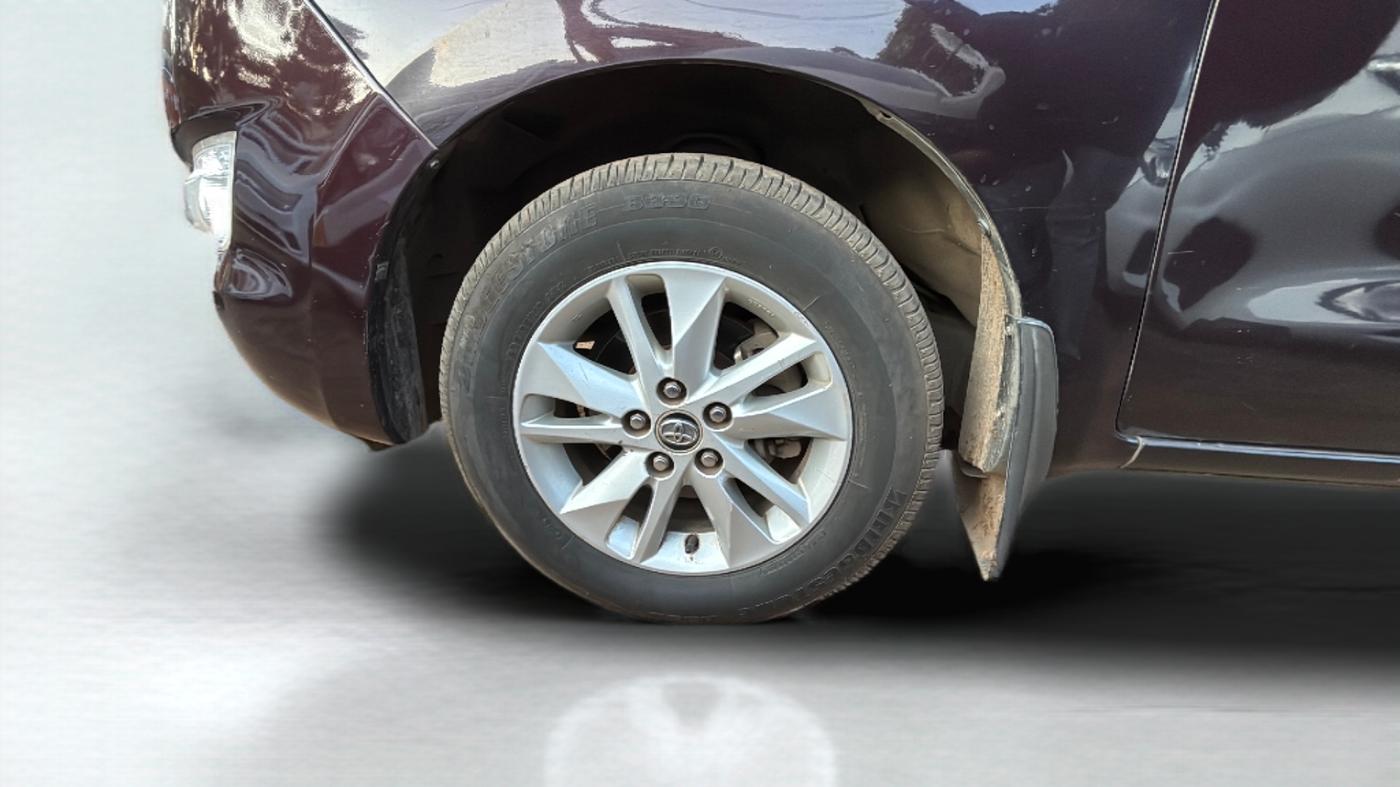 2018 Toyota Innova Crysta 2.4 VX 8 STR, Diesel, Manual, 81,360 km, Left Front Wheel
