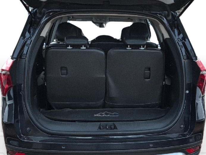 2022 Mahindra XUV700 AX 7 P AT 7 STR, Petrol, Automatic, 56,618 km, Boot Inside