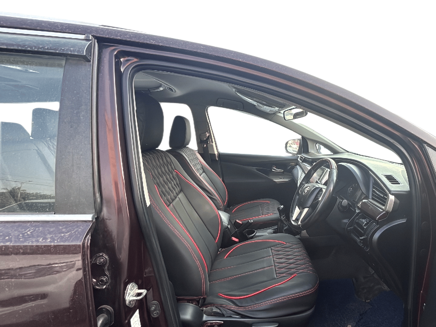 2016 Toyota Innova Crysta 2.4 VX 8 STR, Diesel, Manual, 87,751 km, Right Side Front Door Cabin