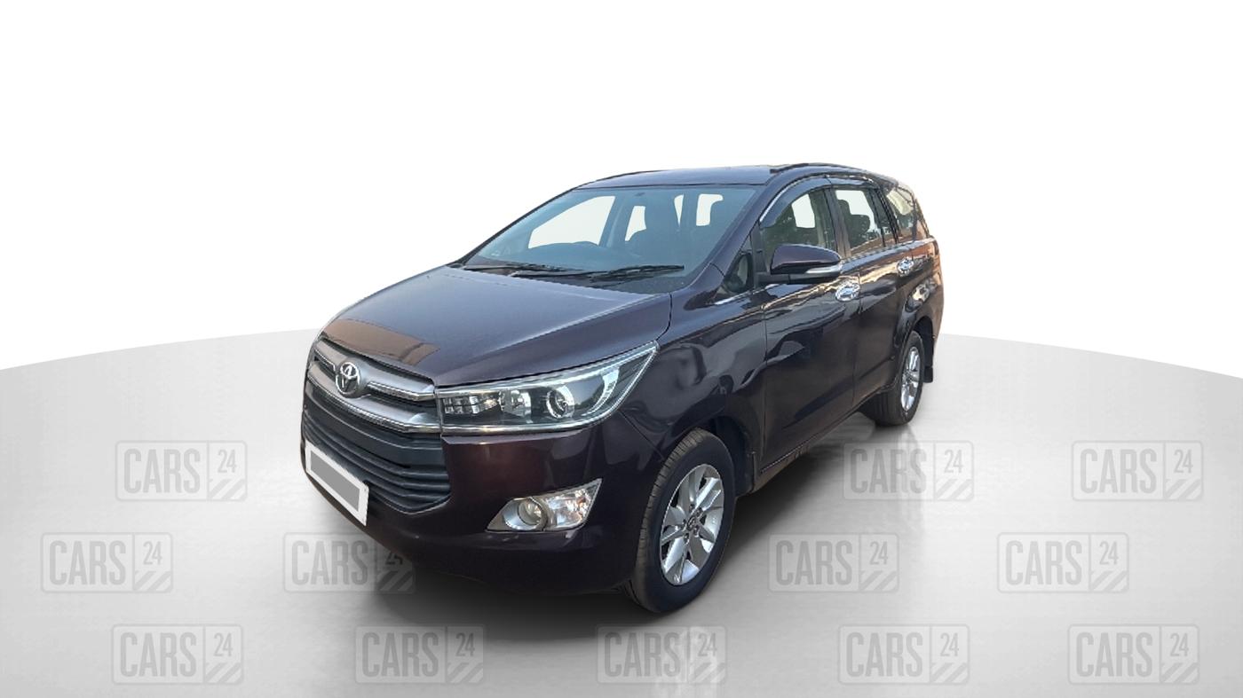 2016 Toyota Innova Crysta 2.4 VX 8 STR, Diesel, Manual, 87,751 km, Left Front Diagonal