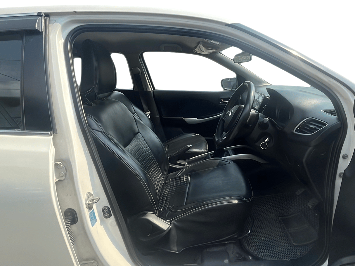 2016 Maruti Baleno DELTA PETROL 1.2, Petrol, Manual, 56,499 km, Right Side Front Door Cabin