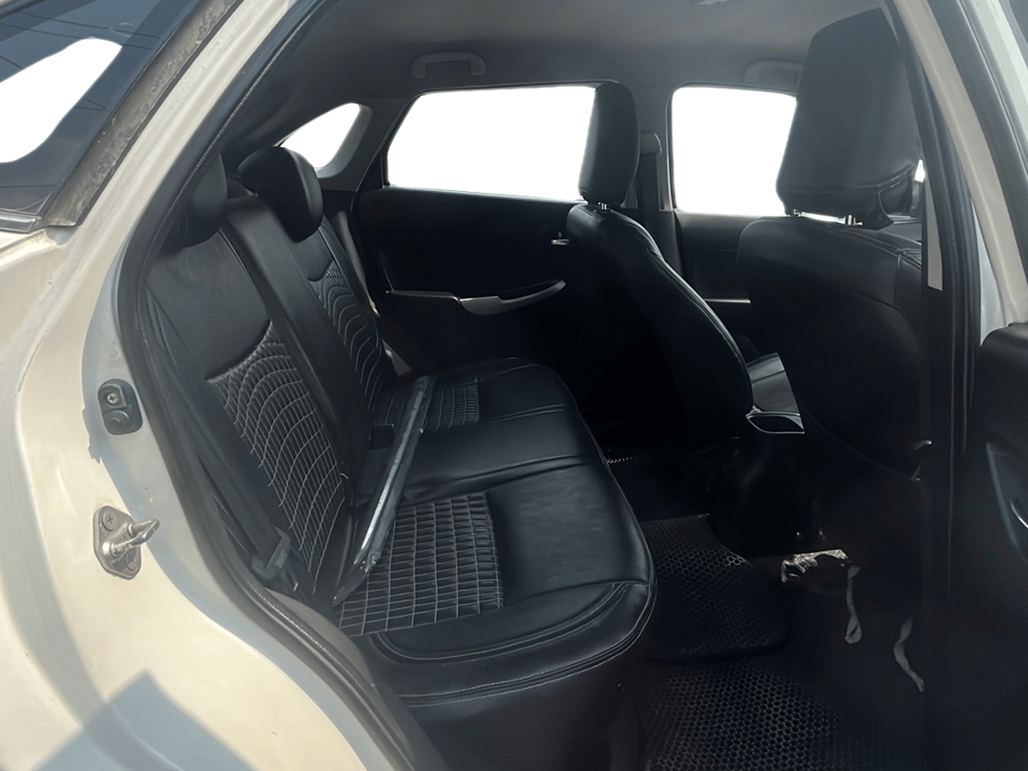 2016 Maruti Baleno DELTA PETROL 1.2, Petrol, Manual, 56,499 km, Right Side Rear Door Cabin