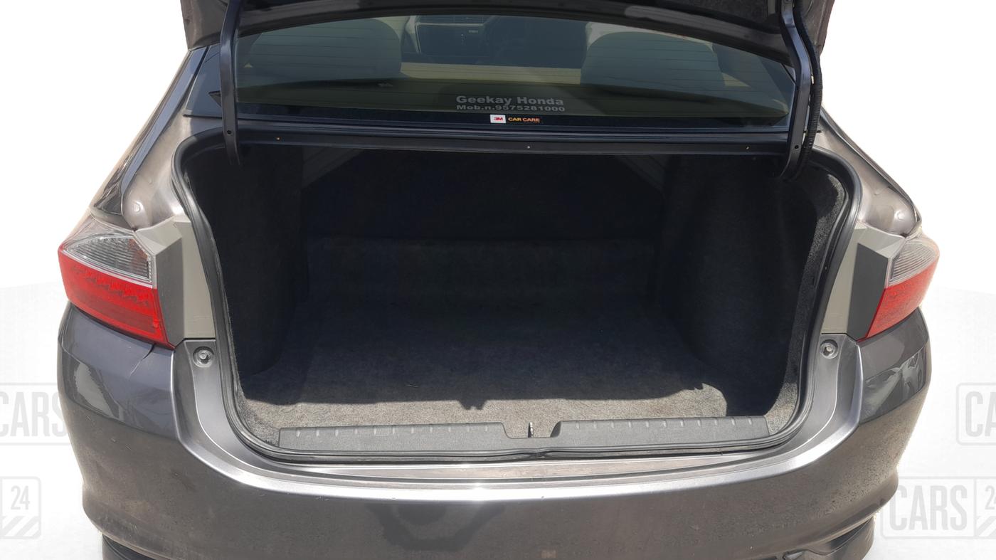 2017 Honda City 1.5L I-VTEC ZX CVT, Petrol, Automatic, 72,402 km, Boot Inside