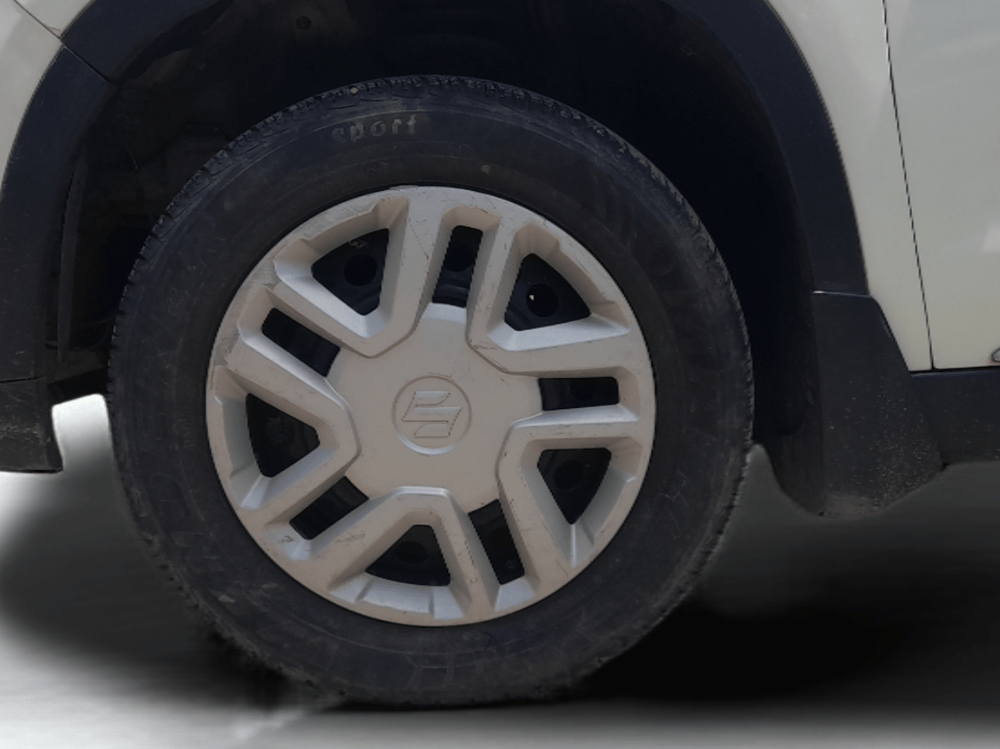 2019 Maruti Vitara Brezza VDI, Diesel, Manual, 81,897 km, Left Front Wheel