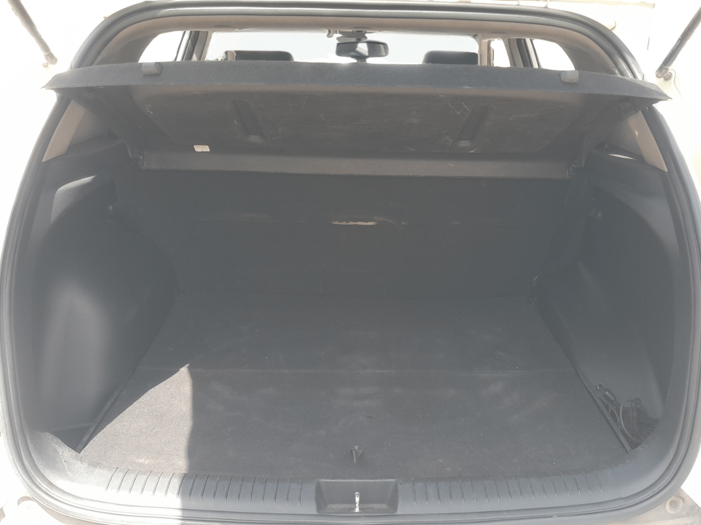 2018 Hyundai Creta SX (O) 1.6 PETROL, Petrol, Manual, 62,832 km, Boot Inside