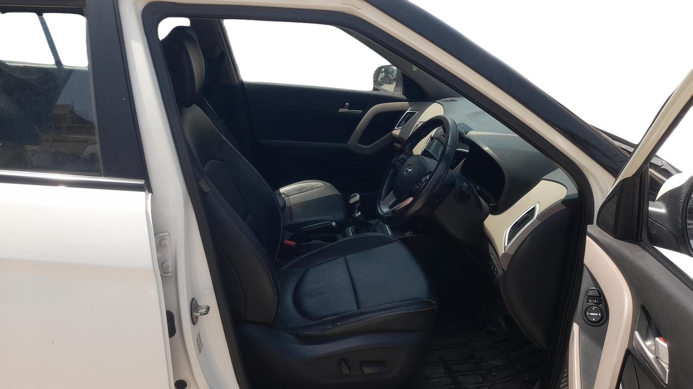 2018 Hyundai Creta SX (O) 1.6 PETROL, Petrol, Manual, 62,832 km, Right Side Front Door Cabin
