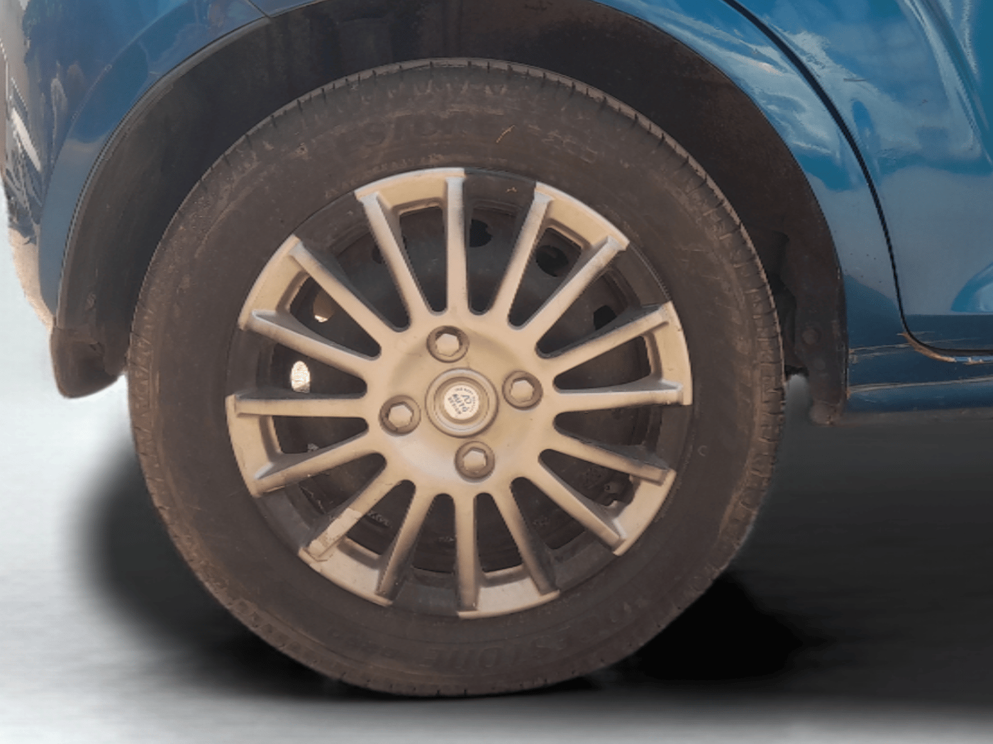 2017 Maruti IGNIS DELTA 1.2, Petrol, Manual, 44,513 km, Right Rear Wheel