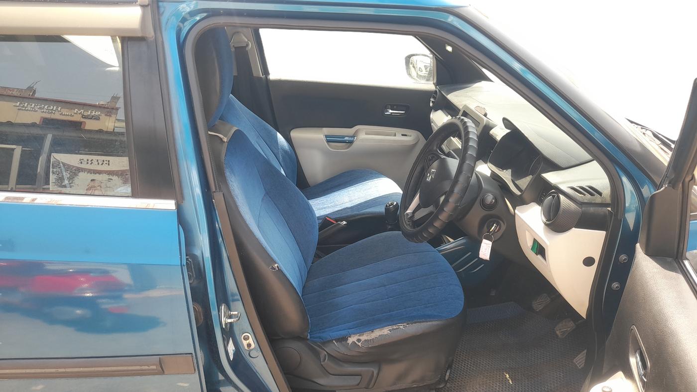 2017 Maruti IGNIS DELTA 1.2, Petrol, Manual, 44,513 km, Right Side Front Door Cabin