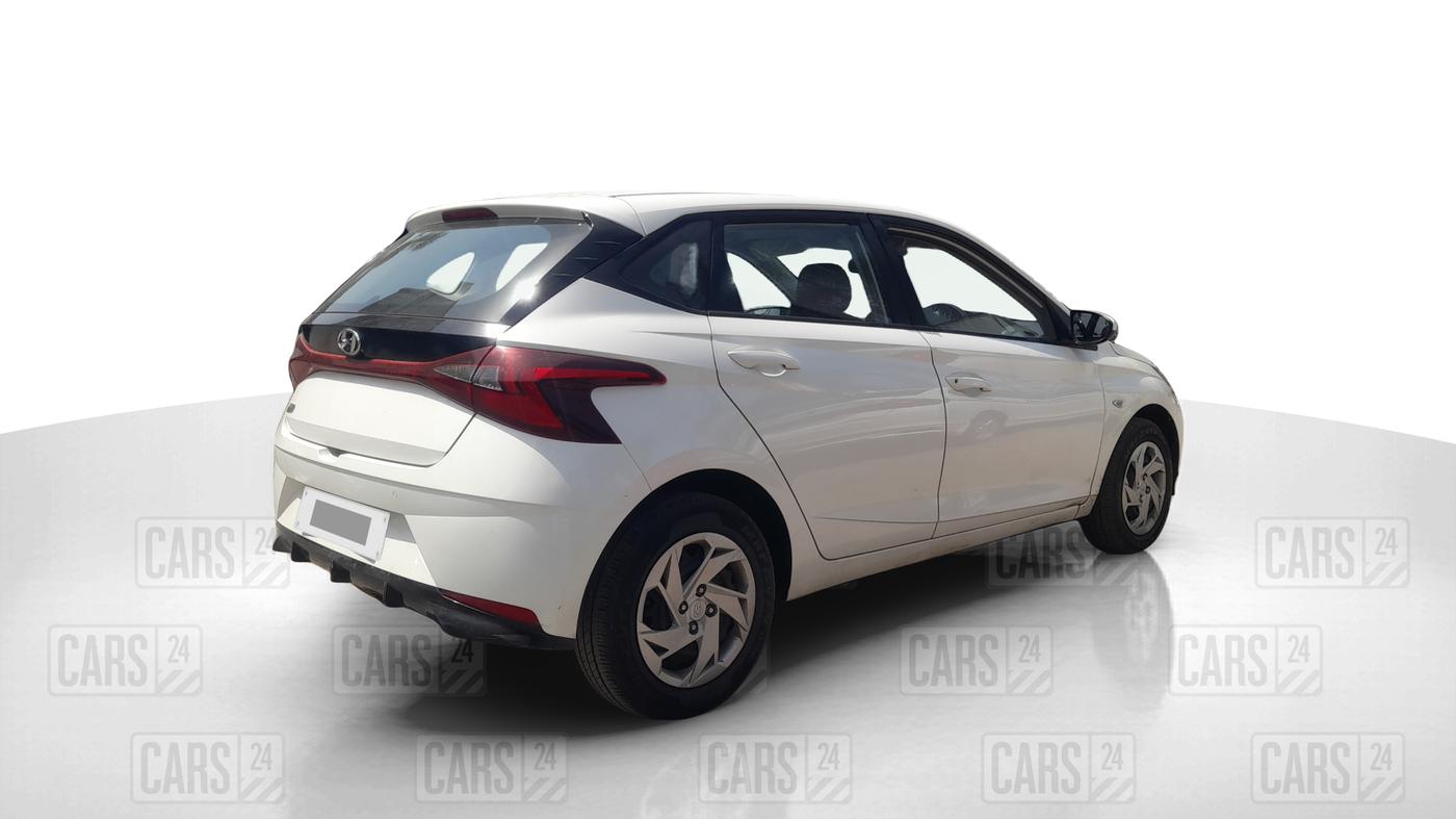 2021 Hyundai NEW I20 MAGNA 1.2 MT, Petrol, Manual, 52,788 km, Right Back Diagonal