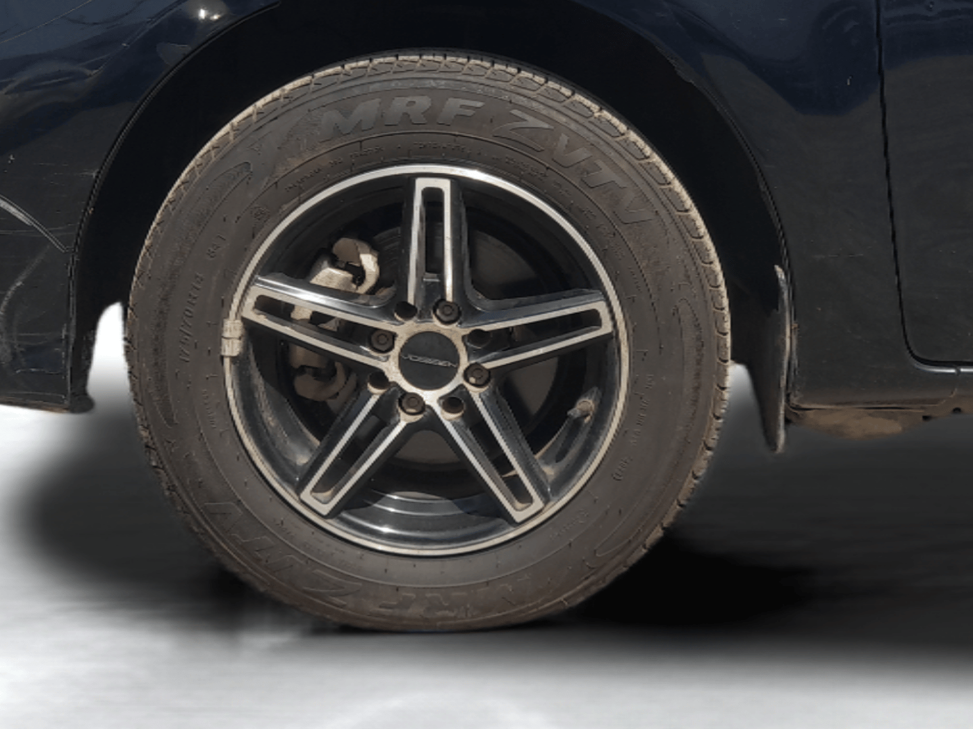 2019 Toyota Etios CROSS 1.2 G, Petrol, Manual, 72,091 km, Left Front Wheel