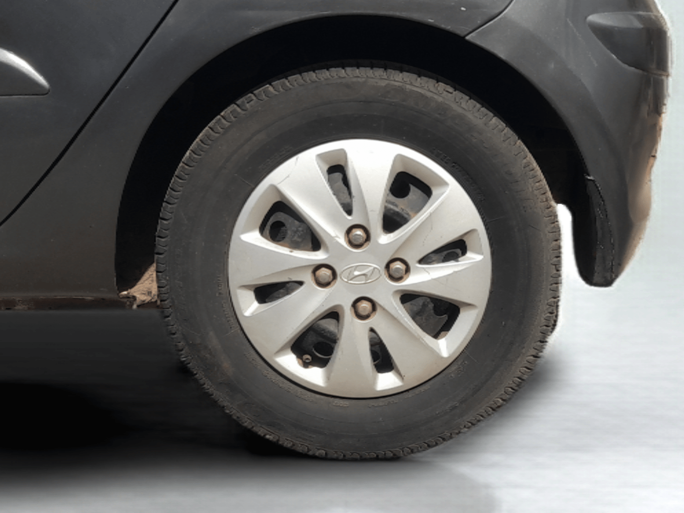 2011 Hyundai i10 MAGNA 1.1, Petrol, Manual, 77,789 km, Left Rear Wheel