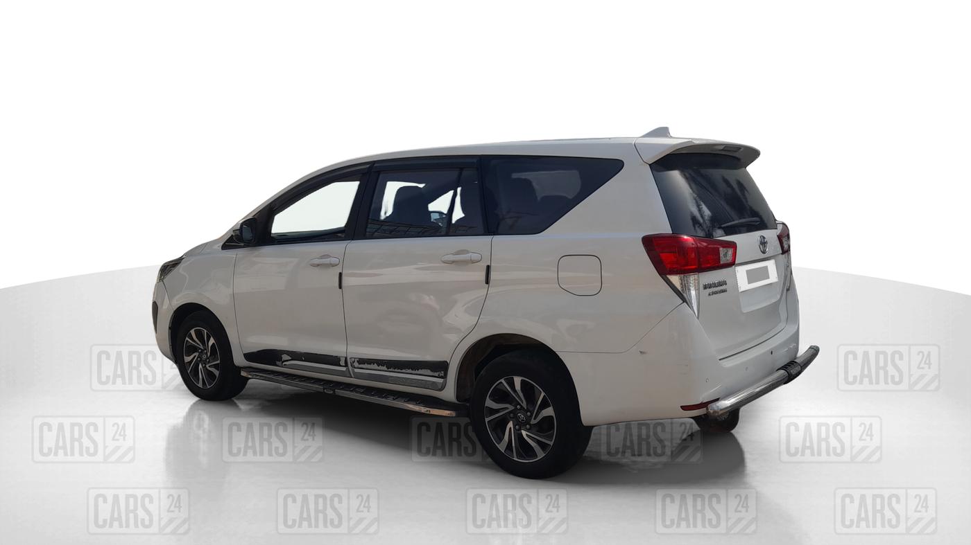 2022 Toyota Innova Crysta 2.4 G 7 STR, Diesel, Manual, 85,110 km, Left Back Diagonal