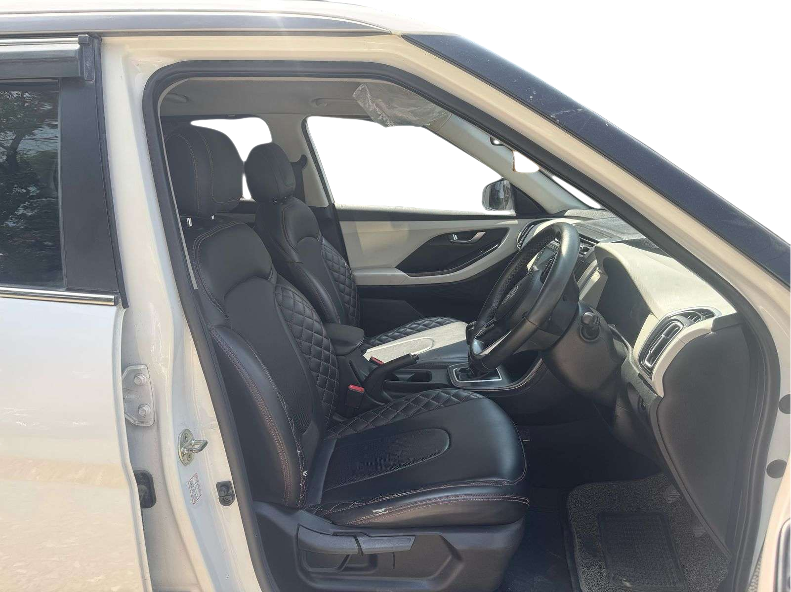 2022 Hyundai Creta SX EXECUTIVE 1.5 PETROL, Petrol, Manual, 25,955 km, Right Side Front Door Cabin